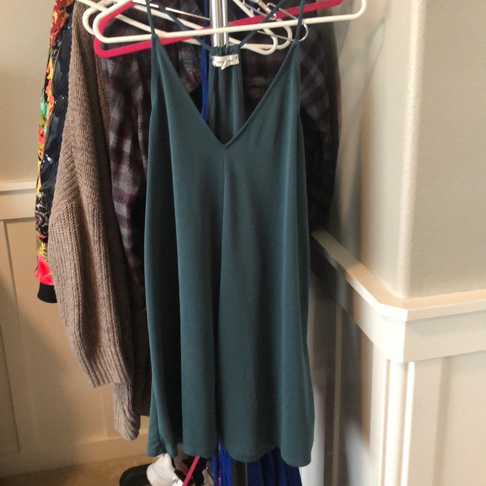 URBAN OUTFITTERS GREEN DRESS